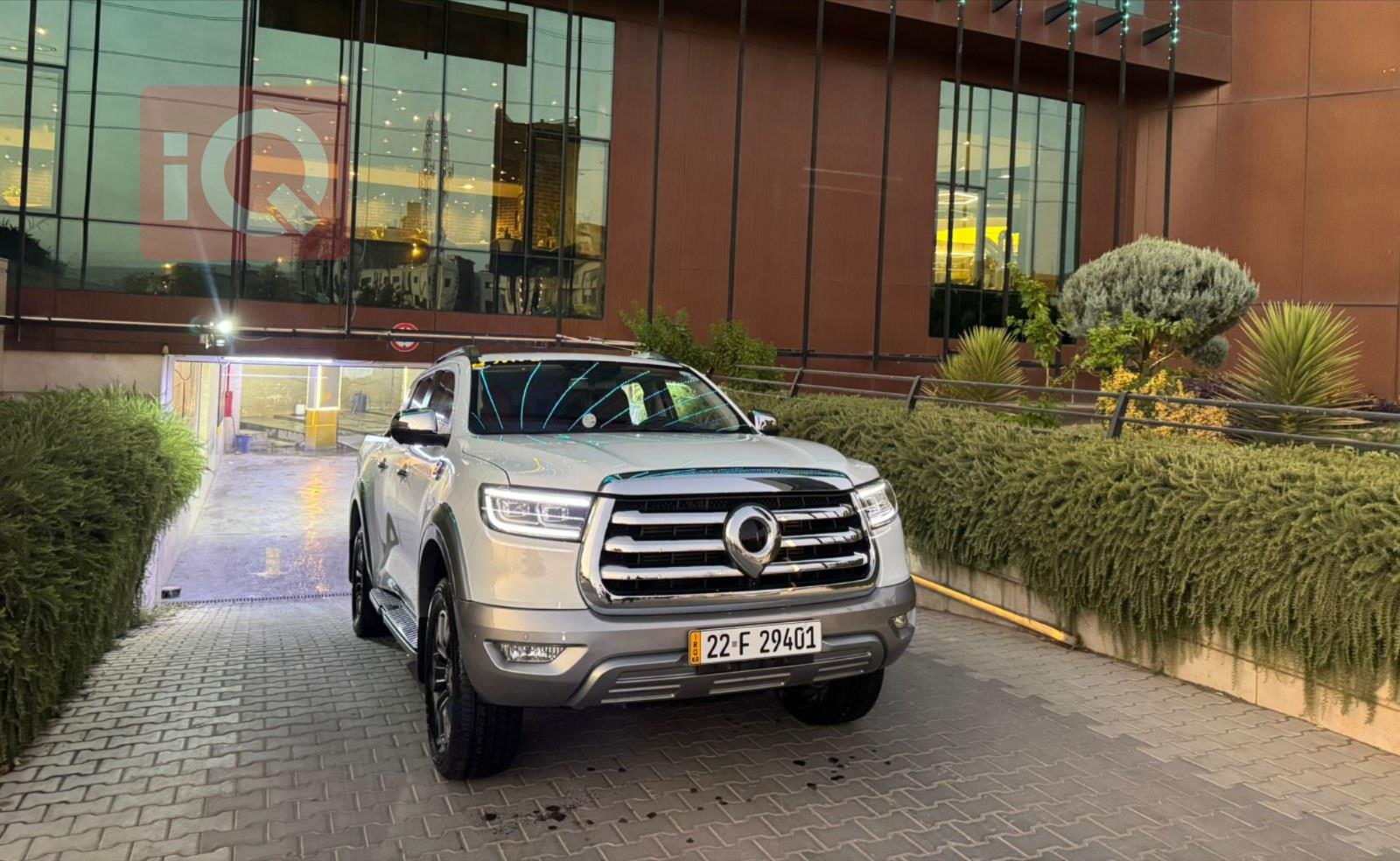 Poer Double Cab